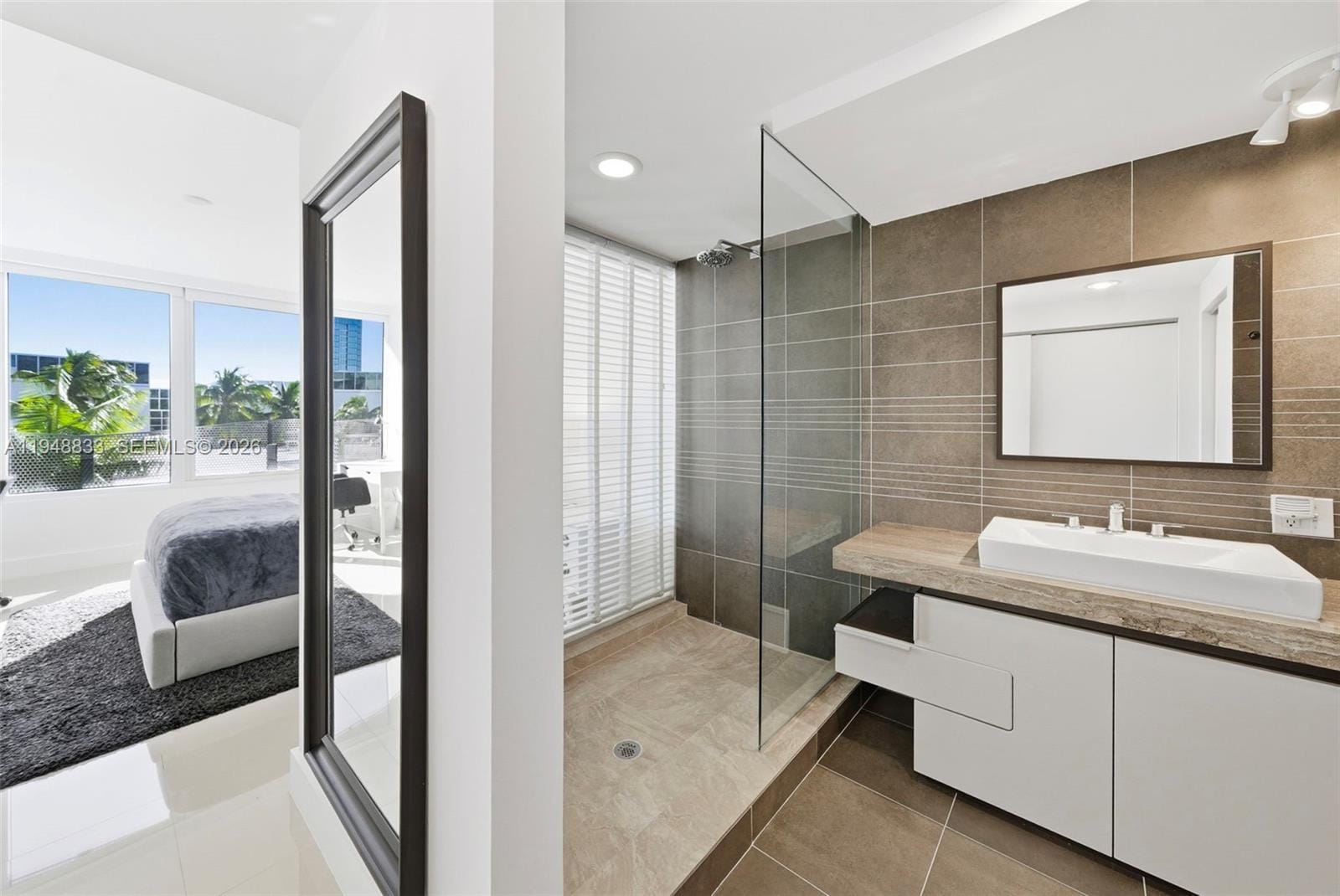 2155 Washington Court 303 — photo 12