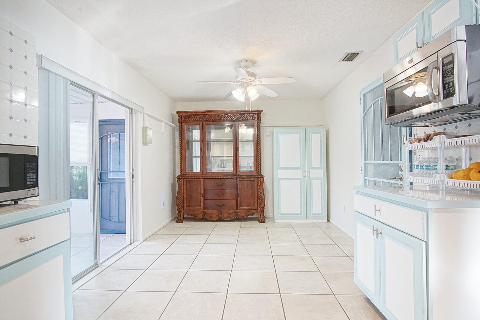 205 NE Ardsley Drive, Port St. Lucie, FL 34983 photo 4