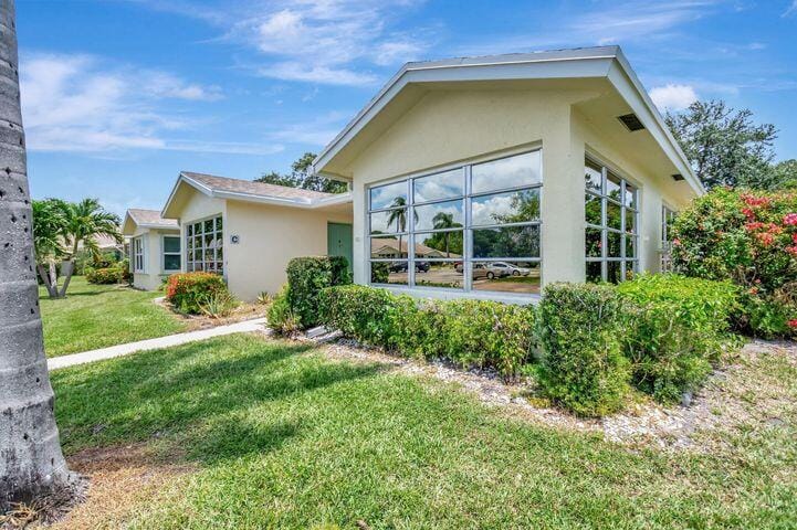 5073 Lakefront Boulevard D, Delray Beach, FL 33484 photo 2