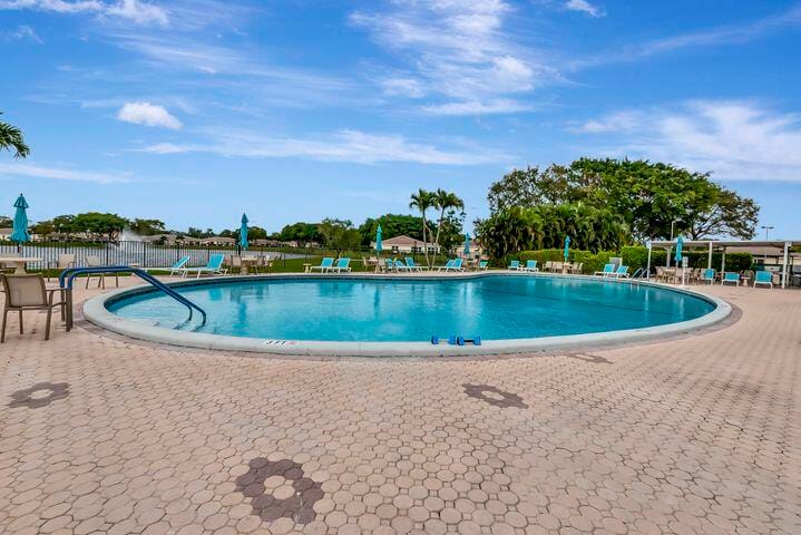 5073 Lakefront Boulevard D, Delray Beach, FL 33484 photo 22