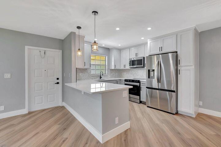 5073 Lakefront Boulevard D, Delray Beach, FL 33484 photo 8