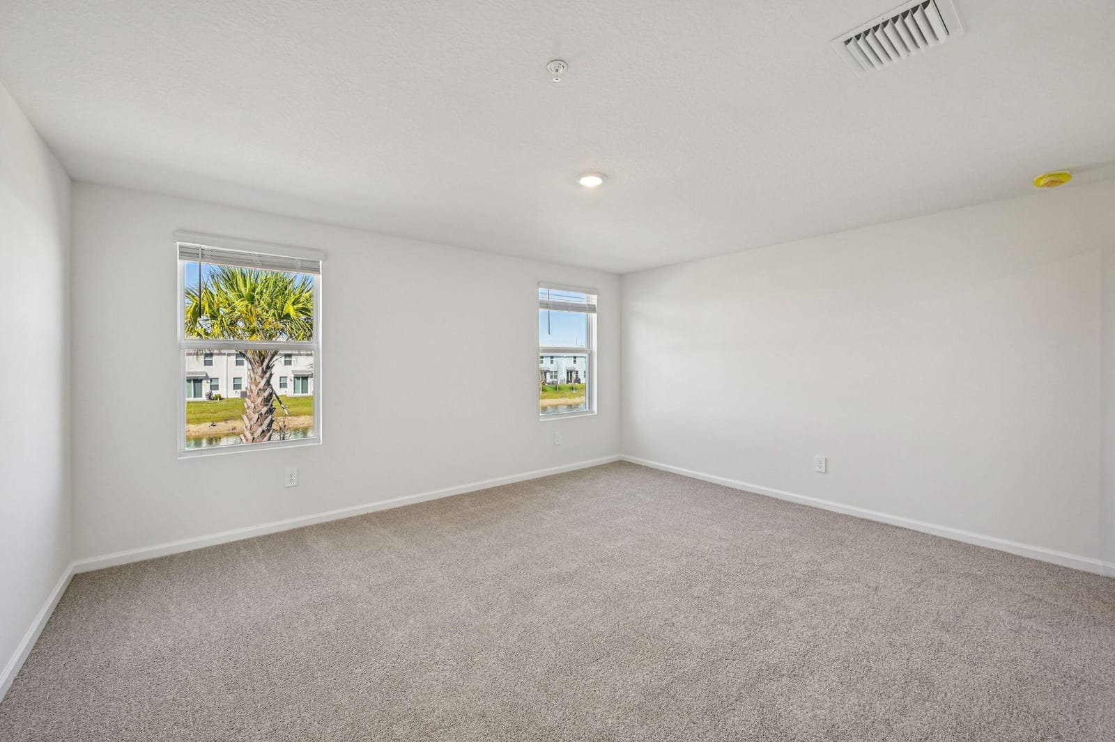 587 Salisbury Circle, Fort Pierce, FL 34982 photo 16
