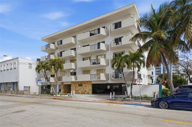 6965 Harding Avenue 404, Miami Beach, FL 33141