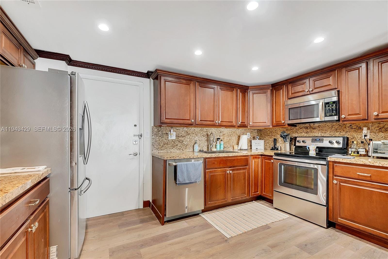 1701 S Ocean Drive 202 — photo 9