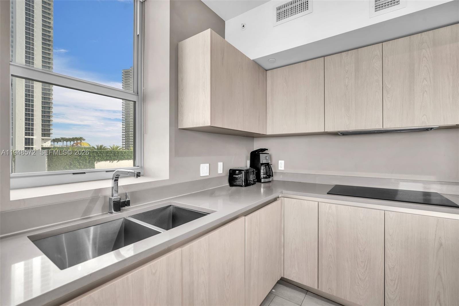 4010 S Ocean Drive R701 — photo 10