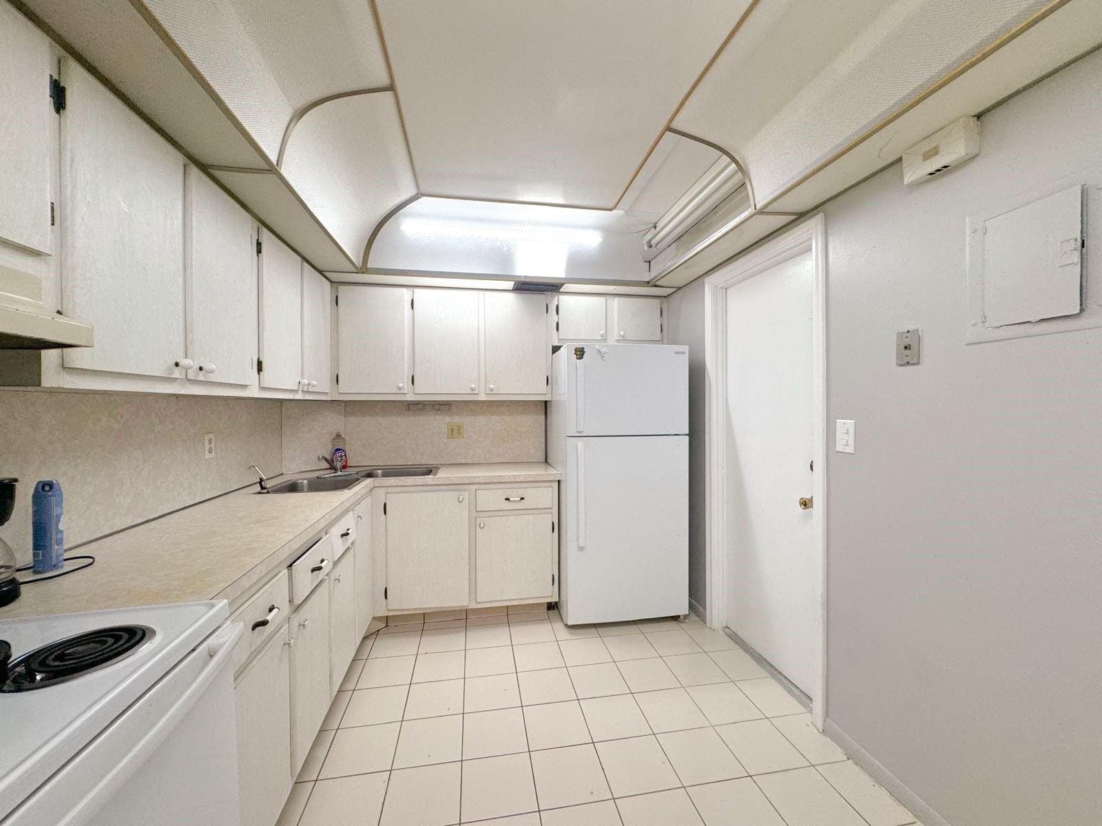 12 NE 19th Court 204A, Wilton Manors, FL 33305 photo 14