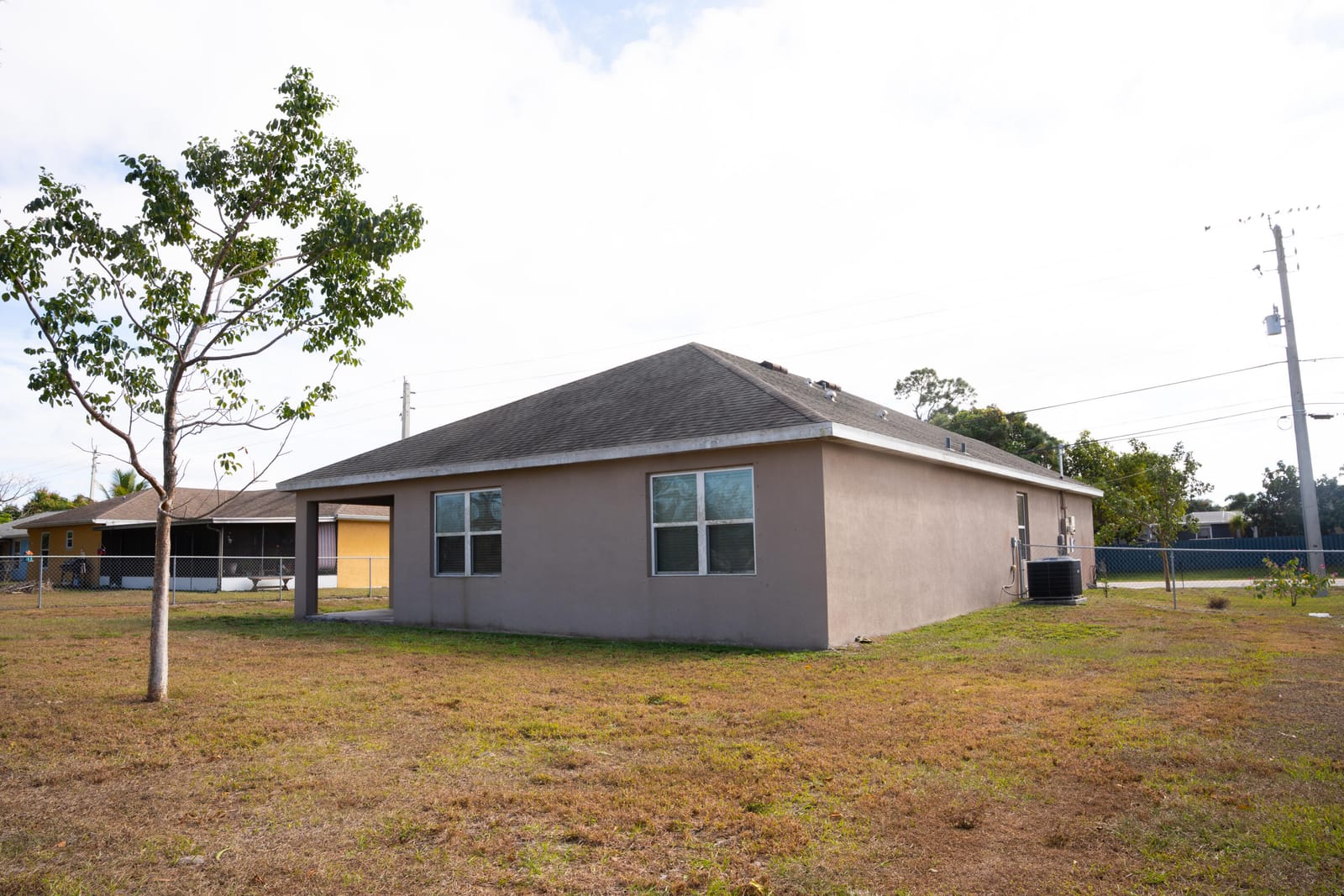 789 SW Tulip Boulevard, Port St. Lucie, FL 34983 photo 15