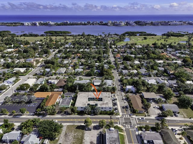 702 N Federal Highway A5, Lake Worth Beach, FL 33460
