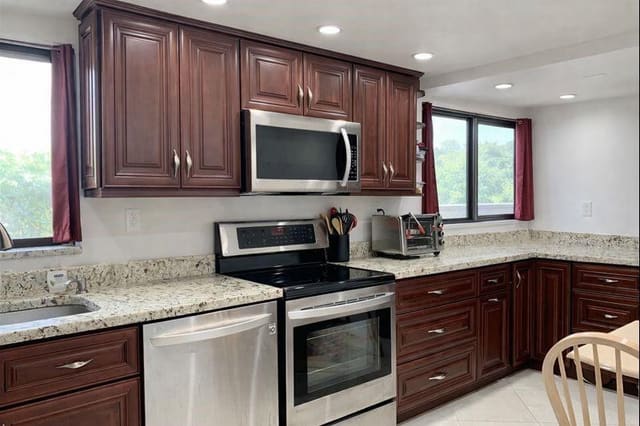 367 S Federal Highway 107b, sold in Bella Mar, Deerfield Beach, FL