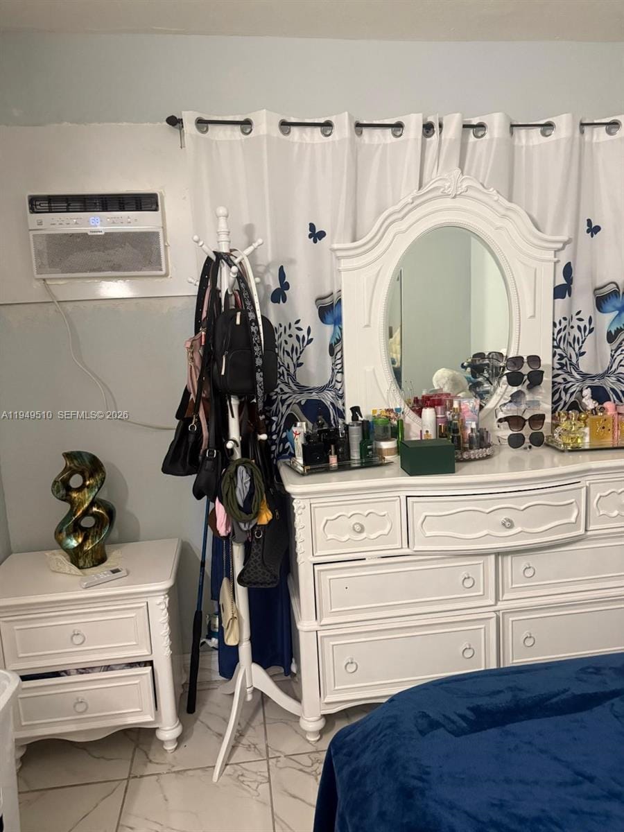350 E 21st Street 108 — photo 2