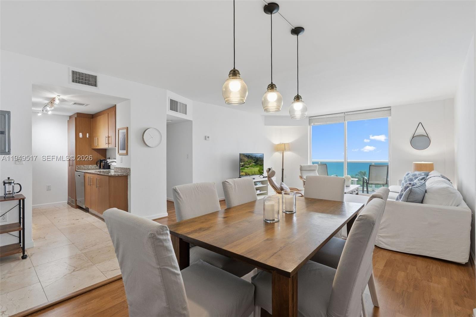 10275 Collins Avenue 718 — photo 4