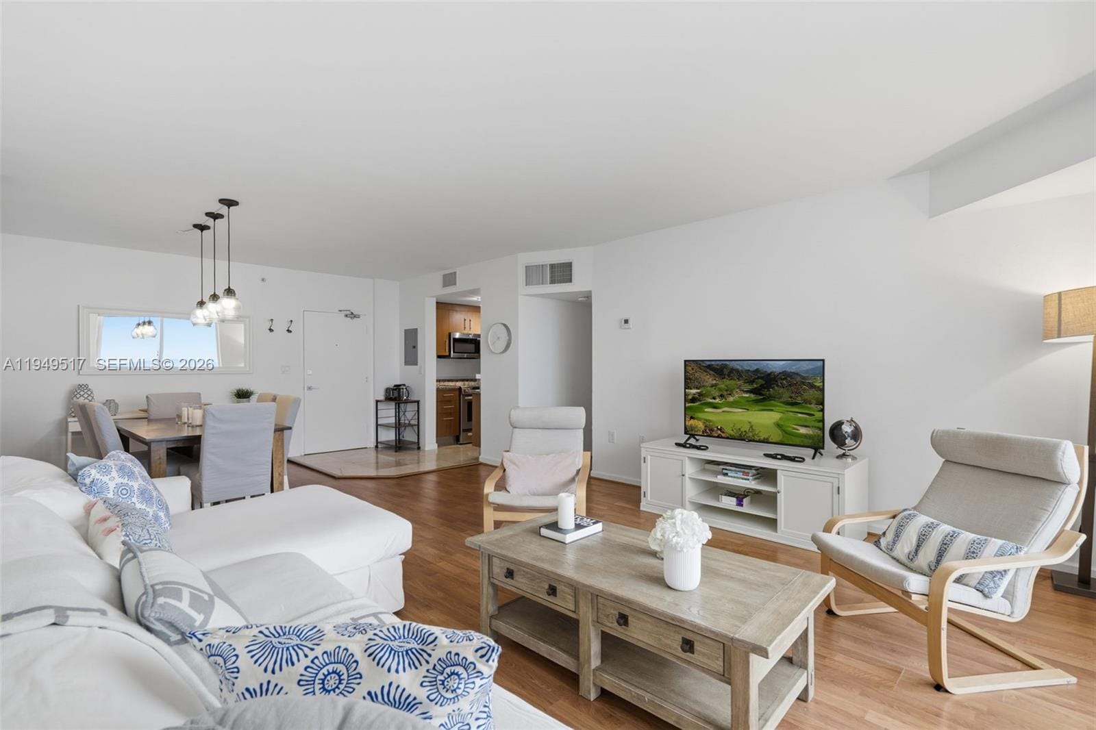 10275 Collins Avenue 718 — photo 9