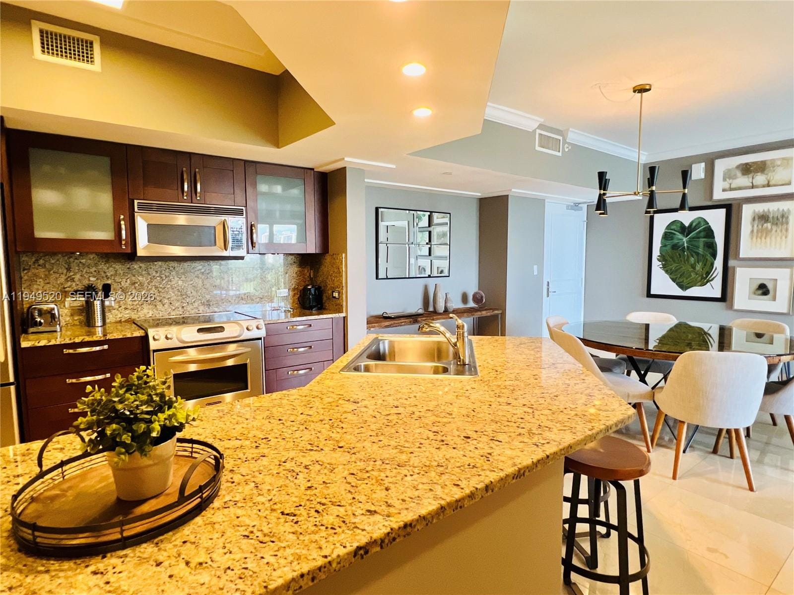 20000 E Country Club Drive 806, Aventura, FL 33180 photo 11