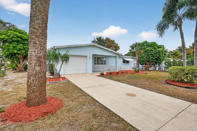 2631 NE Myrtle Street, sold in South Jensen Heights, Jensen Beach, FL