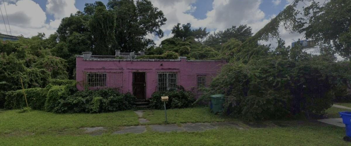 660 NW 43rd Street, Miami, FL 33127