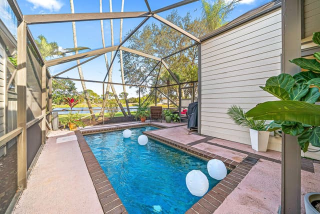 2566 Bedford Mews Drive, sold in Bedford Mews At Wellington, Wellington, FL