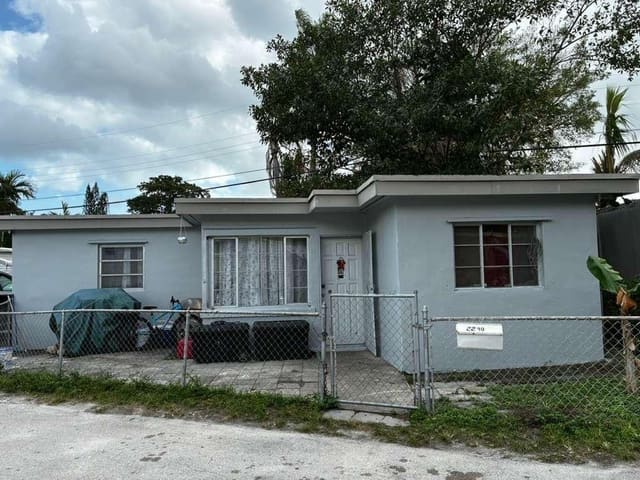2240 NE 137th Street, sold in Trailer City, North Miami Beach, FL
