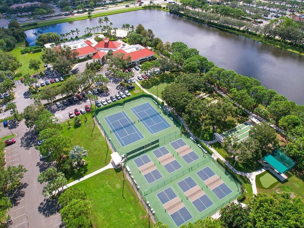 1178 NW Lombardy Drive, Port St. Lucie, FL 34986 photo 13