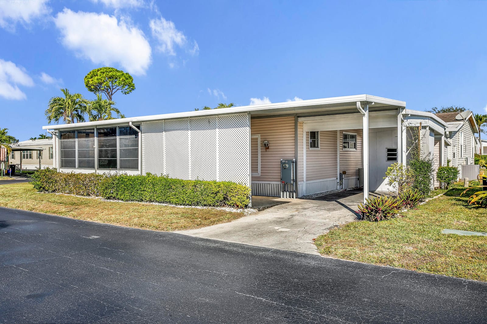 6001 Daiquiri Bay, Boynton Beach, FL 33436 photo 2