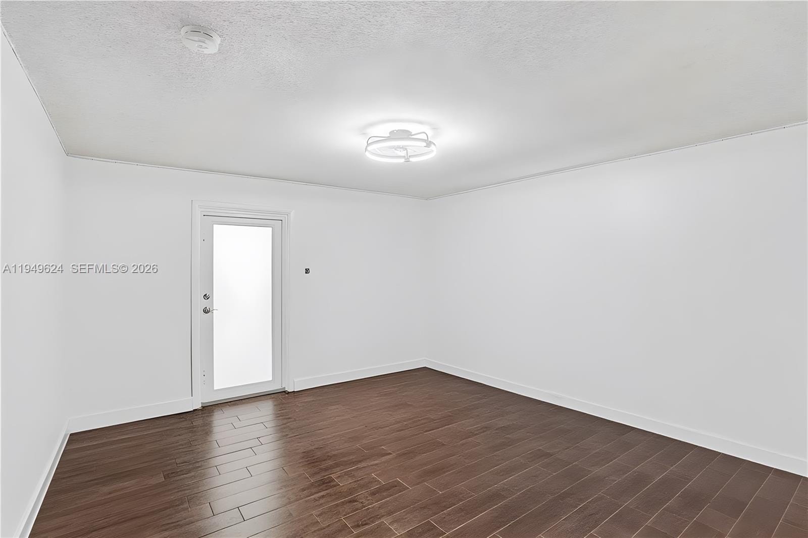 901 NW 34th Avenue, Miami, FL 33125 photo 15