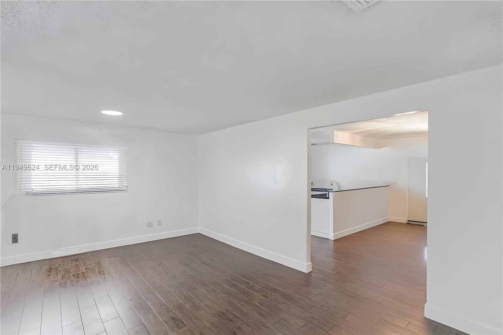 901 NW 34th Avenue, Miami, FL 33125 photo 29