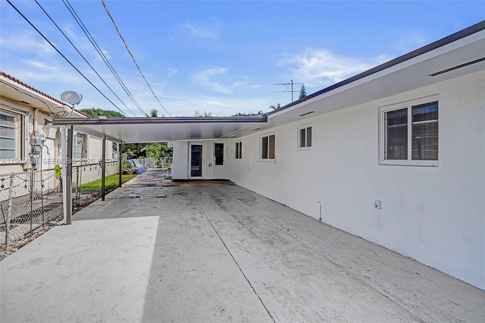 901 NW 34th Avenue — photo 5