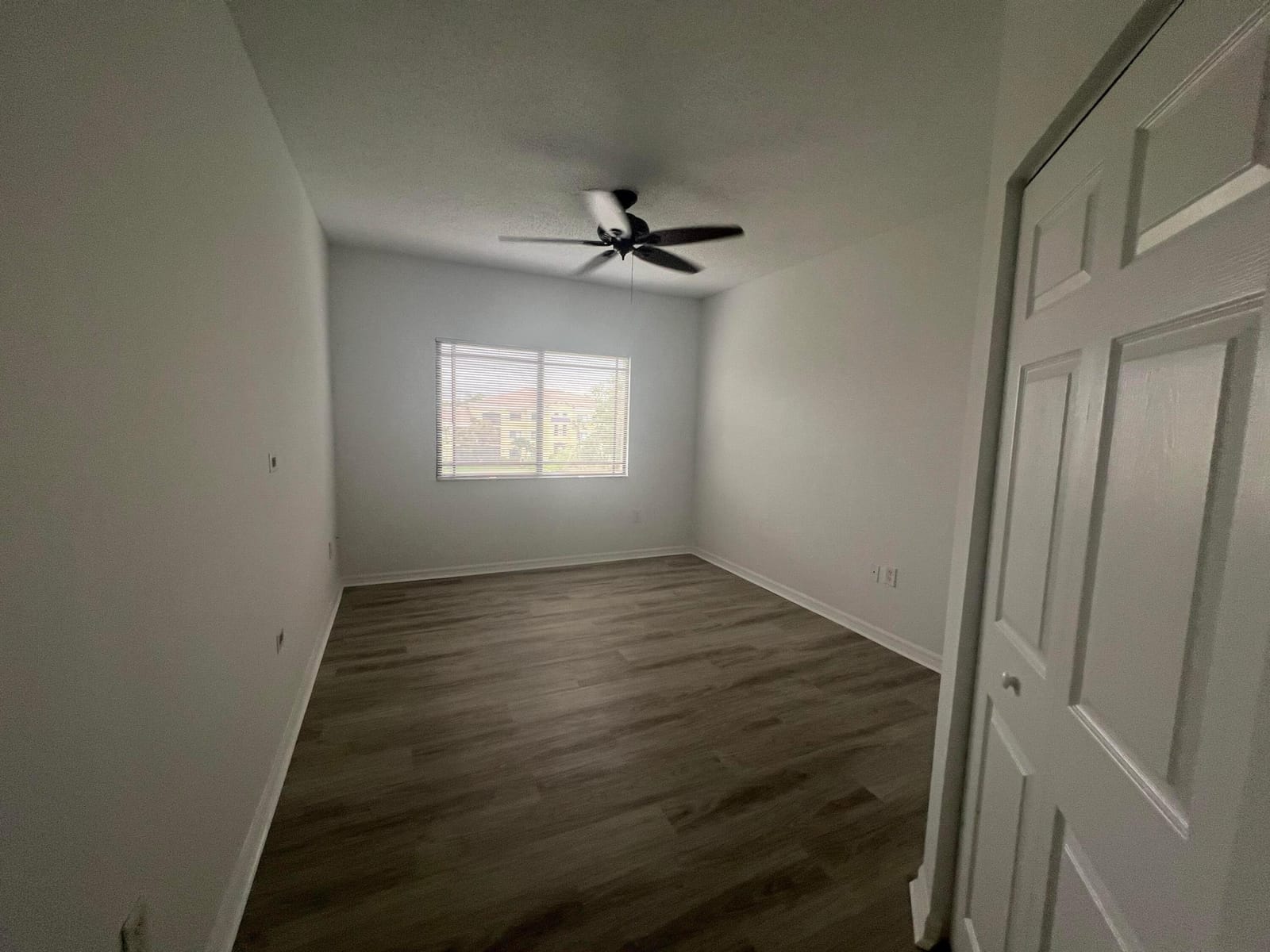 2725 Anzio Court 304 — photo 12