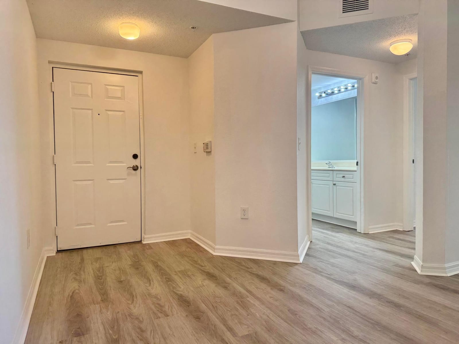 2725 Anzio Court 304, Palm Beach Gardens, FL 33410 photo 16