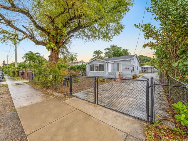 10417 NW 6th Avenue, sold in Yeatman Sub, Miami, FL