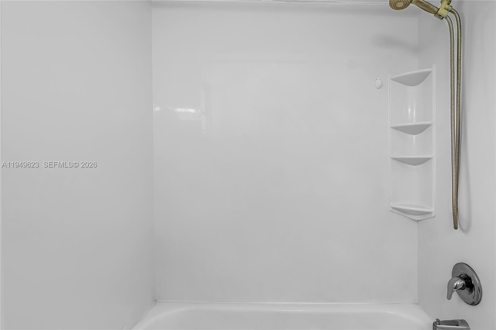 2500 SW 81st Avenue 402 — photo 12
