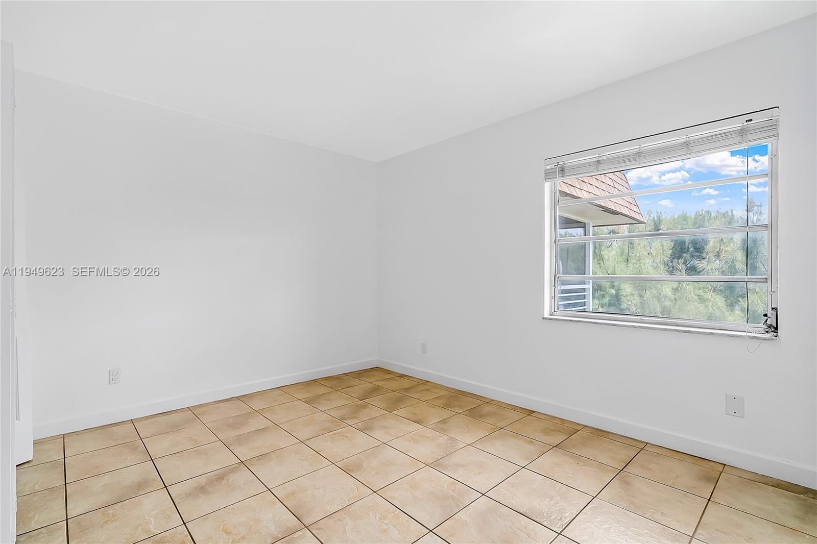 2500 SW 81st Avenue 402, Davie, FL 33324 photo 18