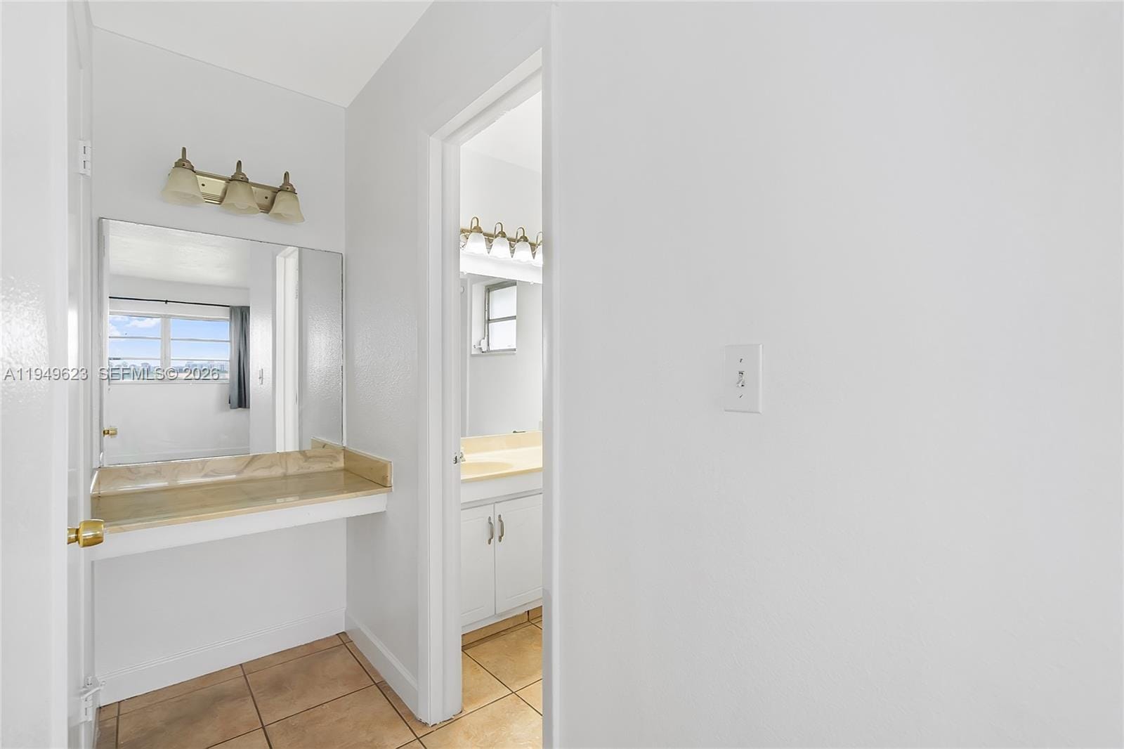 2500 SW 81st Avenue 402 — photo 10