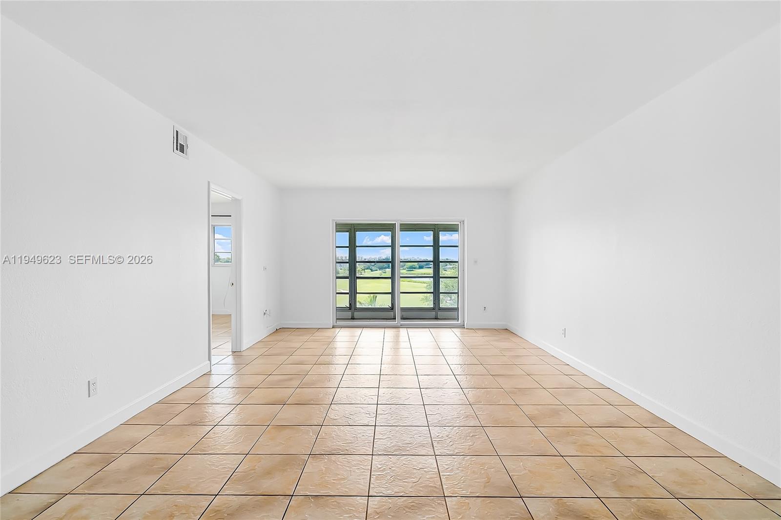 2500 SW 81st Avenue 402, Davie, FL 33324, Davie