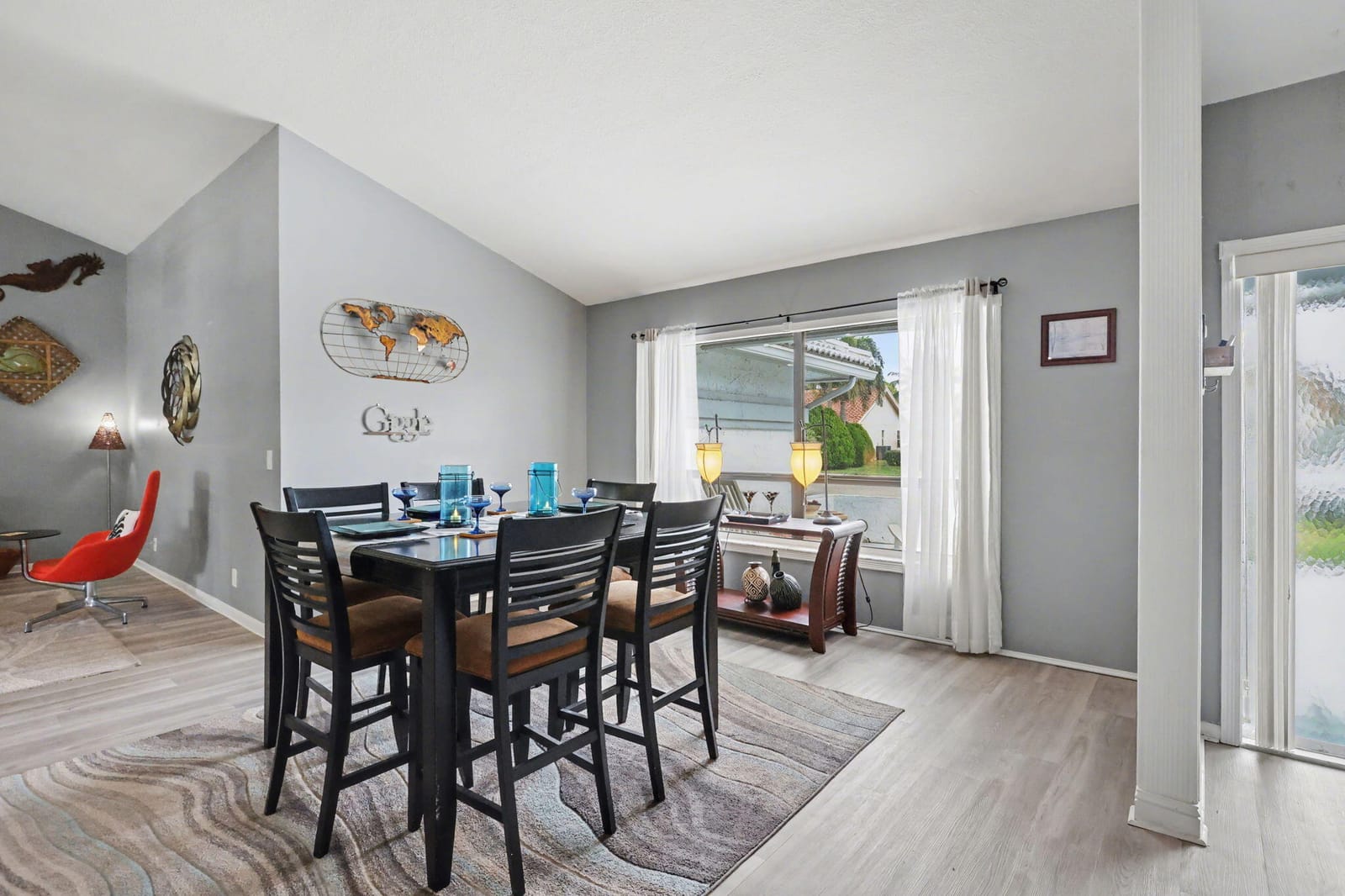 9284 Laurel Green Drive — photo 5