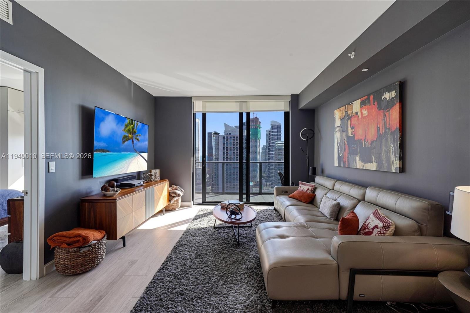 45 SW 9th Street 3405, Miami, FL 33130