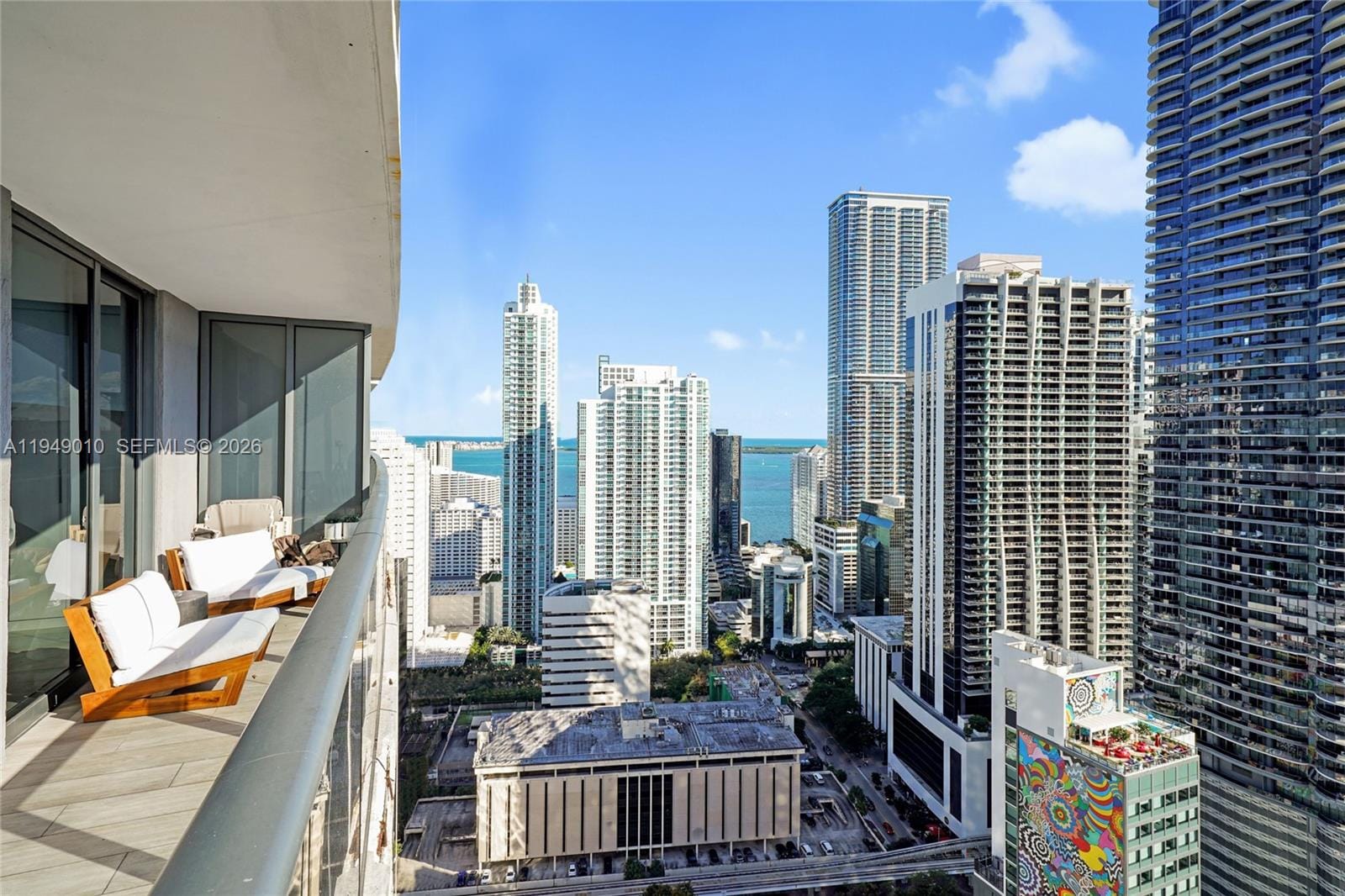 45 SW 9th Street 3405, Miami, FL 33130 photo 14