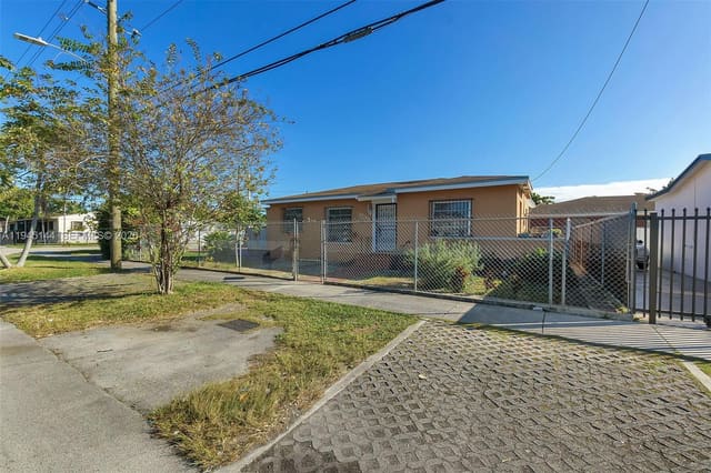 3235 NW 23rd Avenue, sold in Evergreen Lawns, Miami, FL