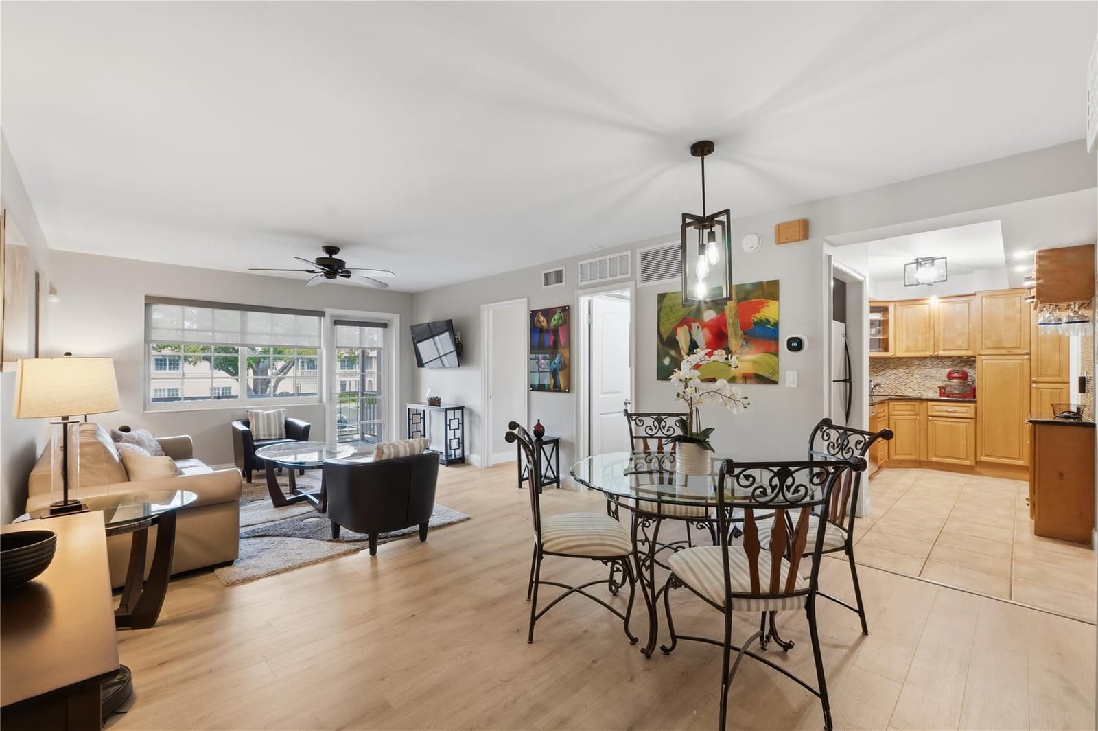 200 NE 19th Court 211m, Wilton Manors, FL 33305