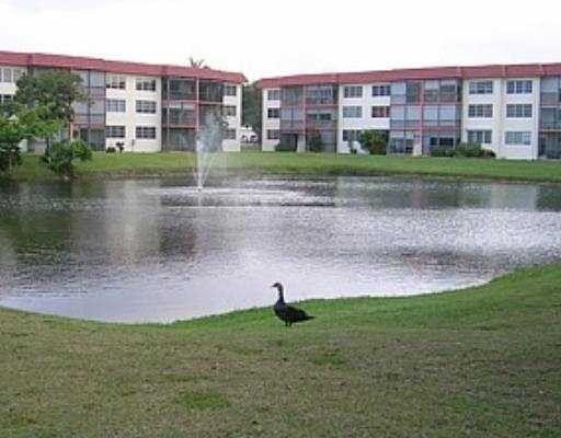 681 S Hollybrook Drive 105, Pembroke Pines, FL 33025, Pembroke Pines