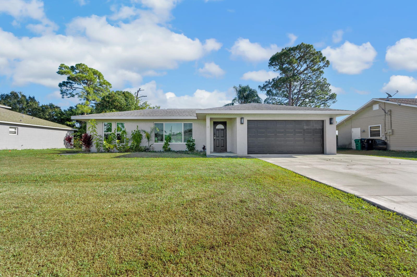 1657 SE Sandia Drive, Port St. Lucie, FL 34953