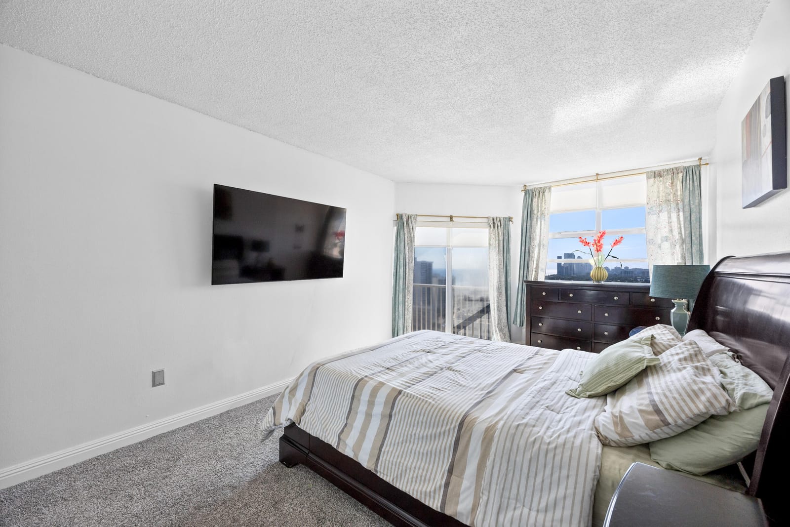 1985 S Ocean Drive Pha, Hallandale Beach, FL 33009 photo 23