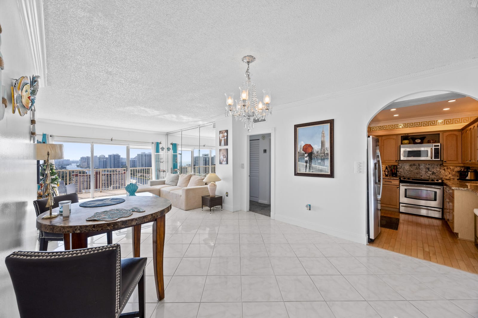 1985 S Ocean Drive Pha — photo 10