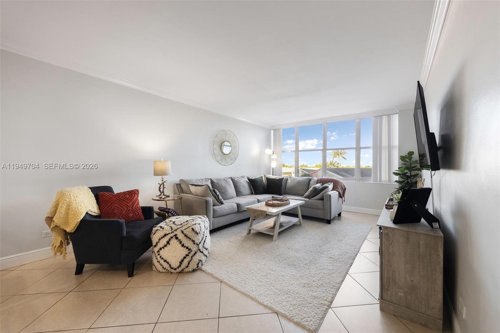 7441 Wayne Avenue 2B, Miami Beach, FL 33141, Miami Beach