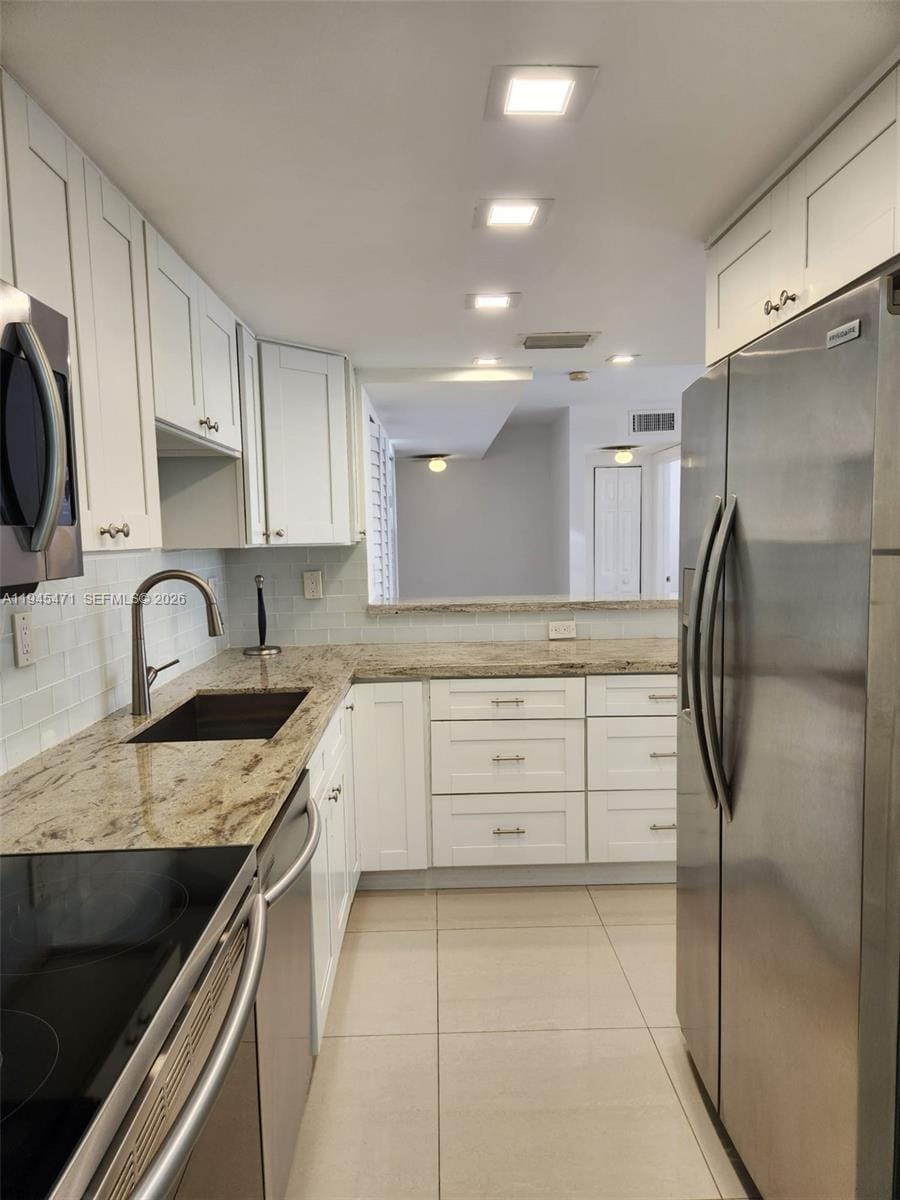 5201 Orduna Drive 14, Coral Gables, FL 33146 photo 17