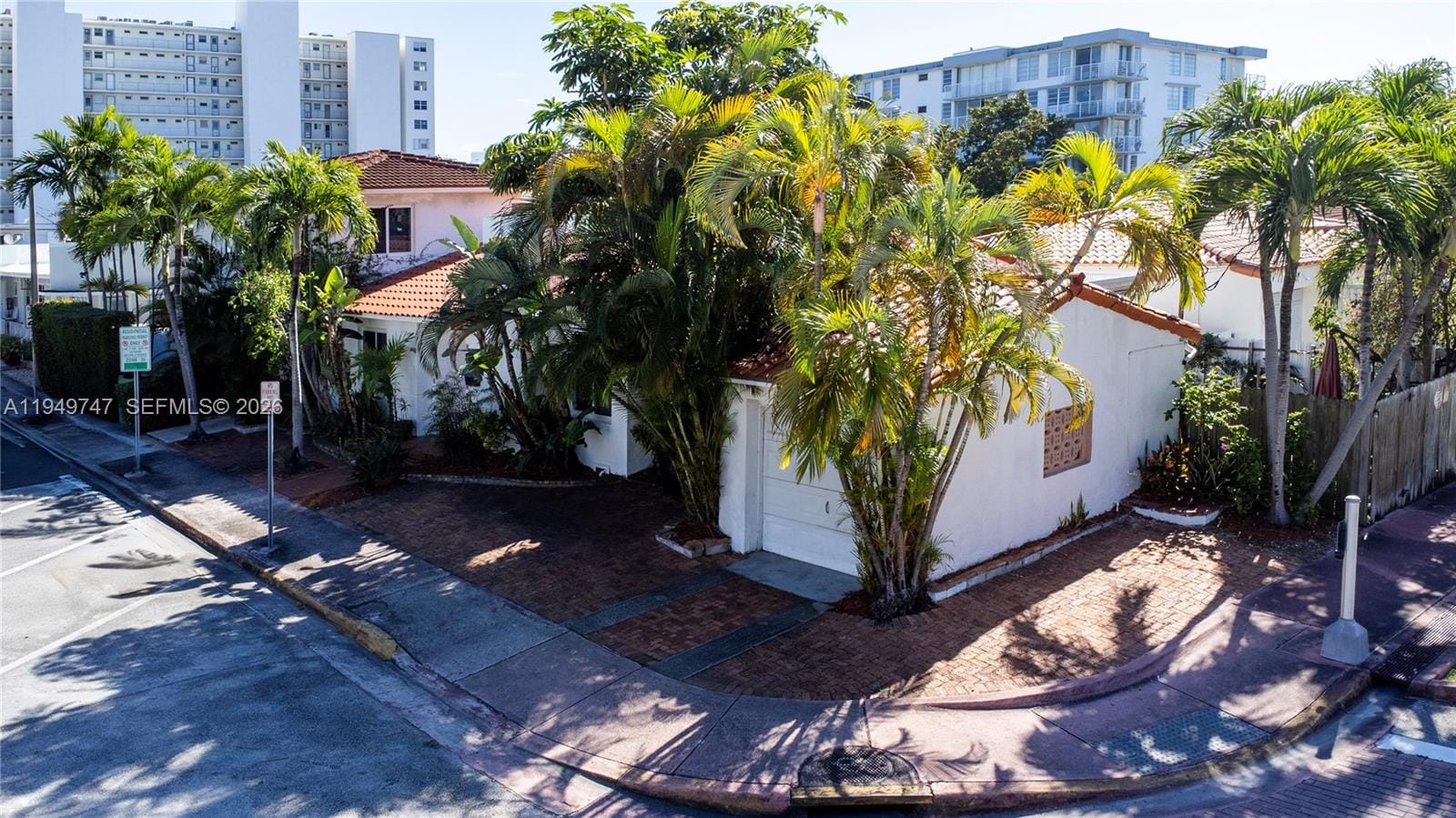 630 79th Street, Miami Beach, FL 33141 photo 2
