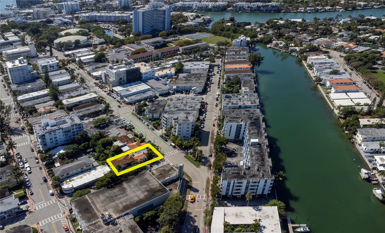 630 79th Street, Miami Beach, FL 33141 photo 4