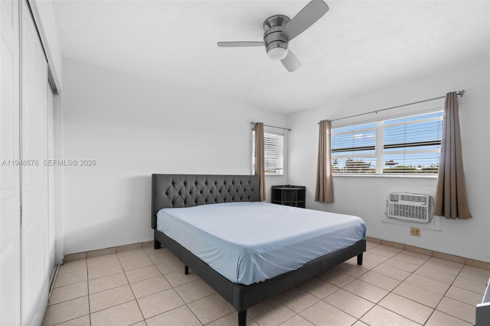 141 NE 10th Avenue 26C — photo 4