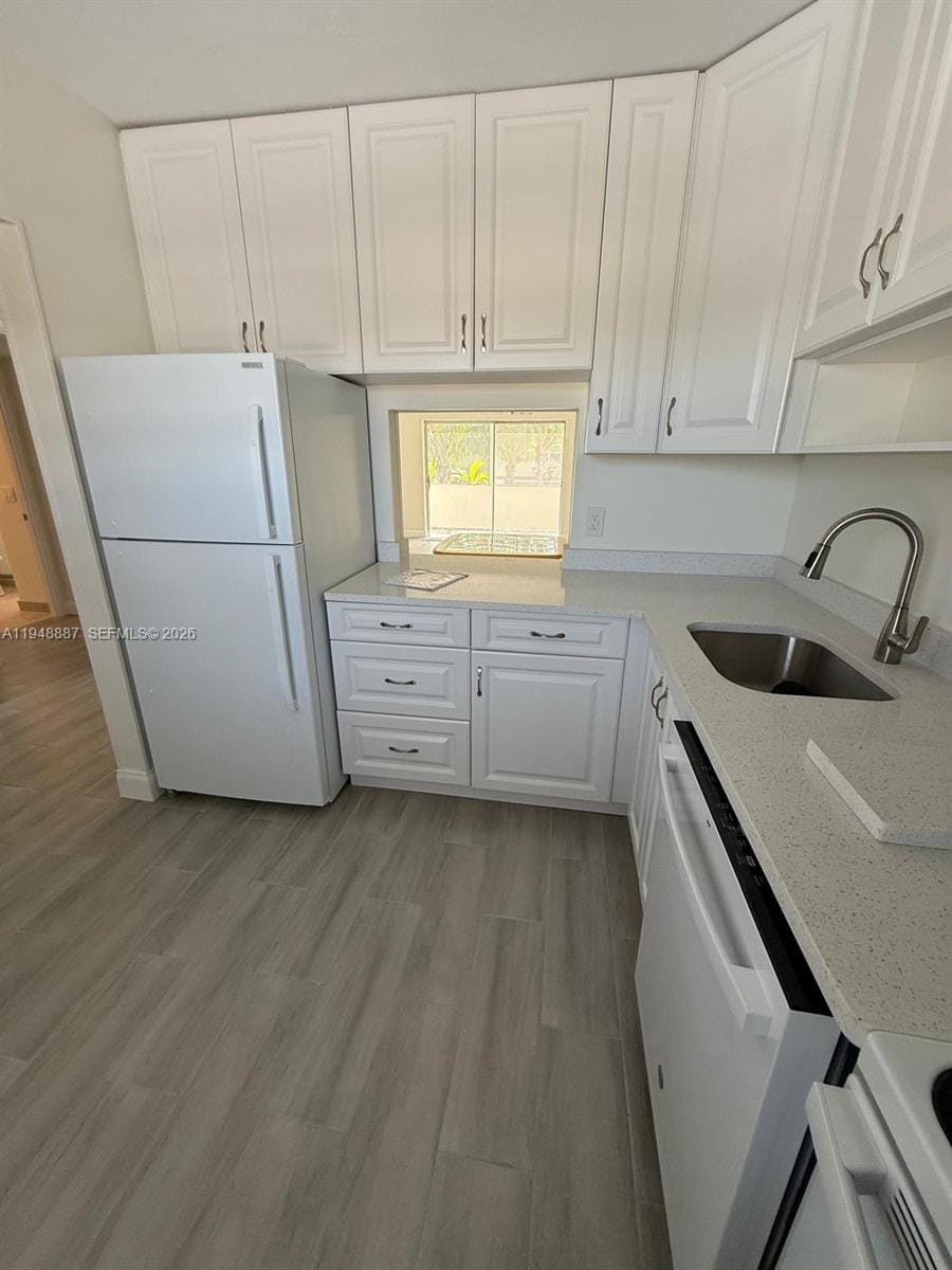 7200 NW 4th Place 201 — photo 4