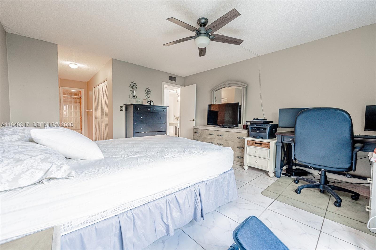 200 178th Drive 406, Sunny Isles Beach, FL 33160 photo 14