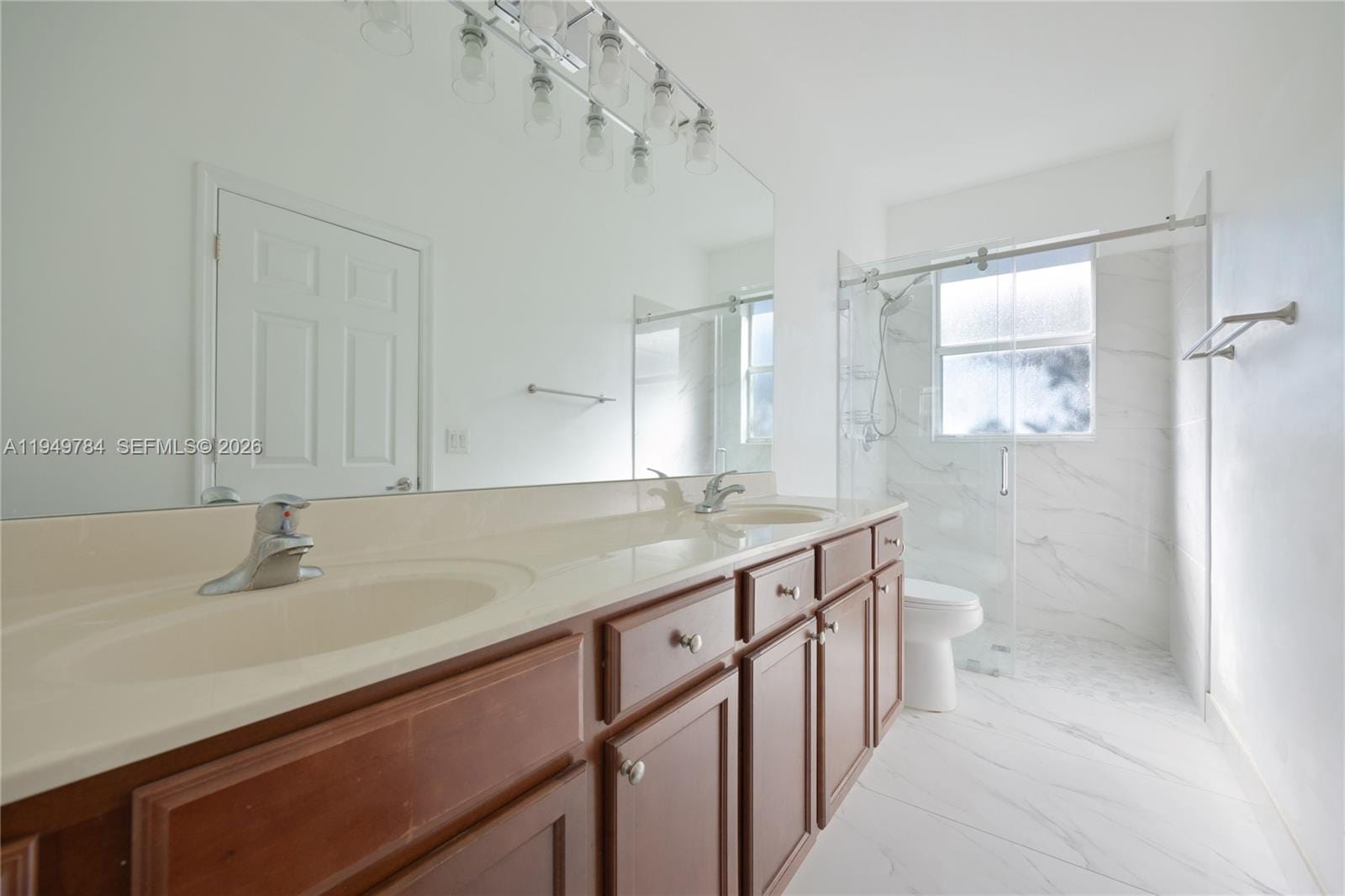 11224 NW 87th Street, Doral, FL 33178 photo 14
